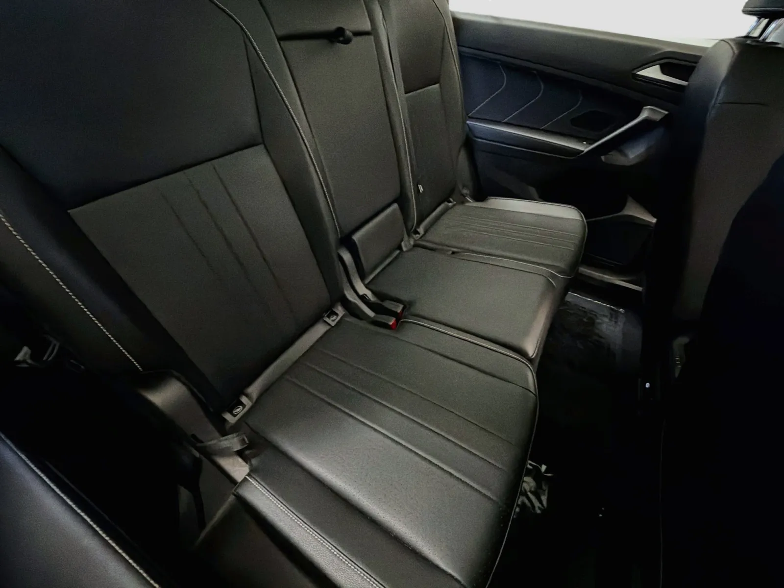 Volkswagen Tiguan photo 14