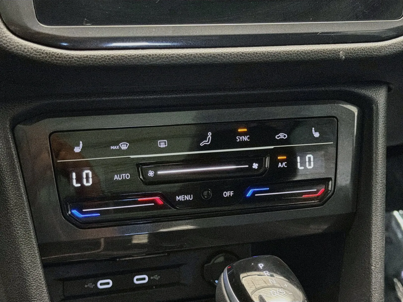Volkswagen Tiguan photo 10