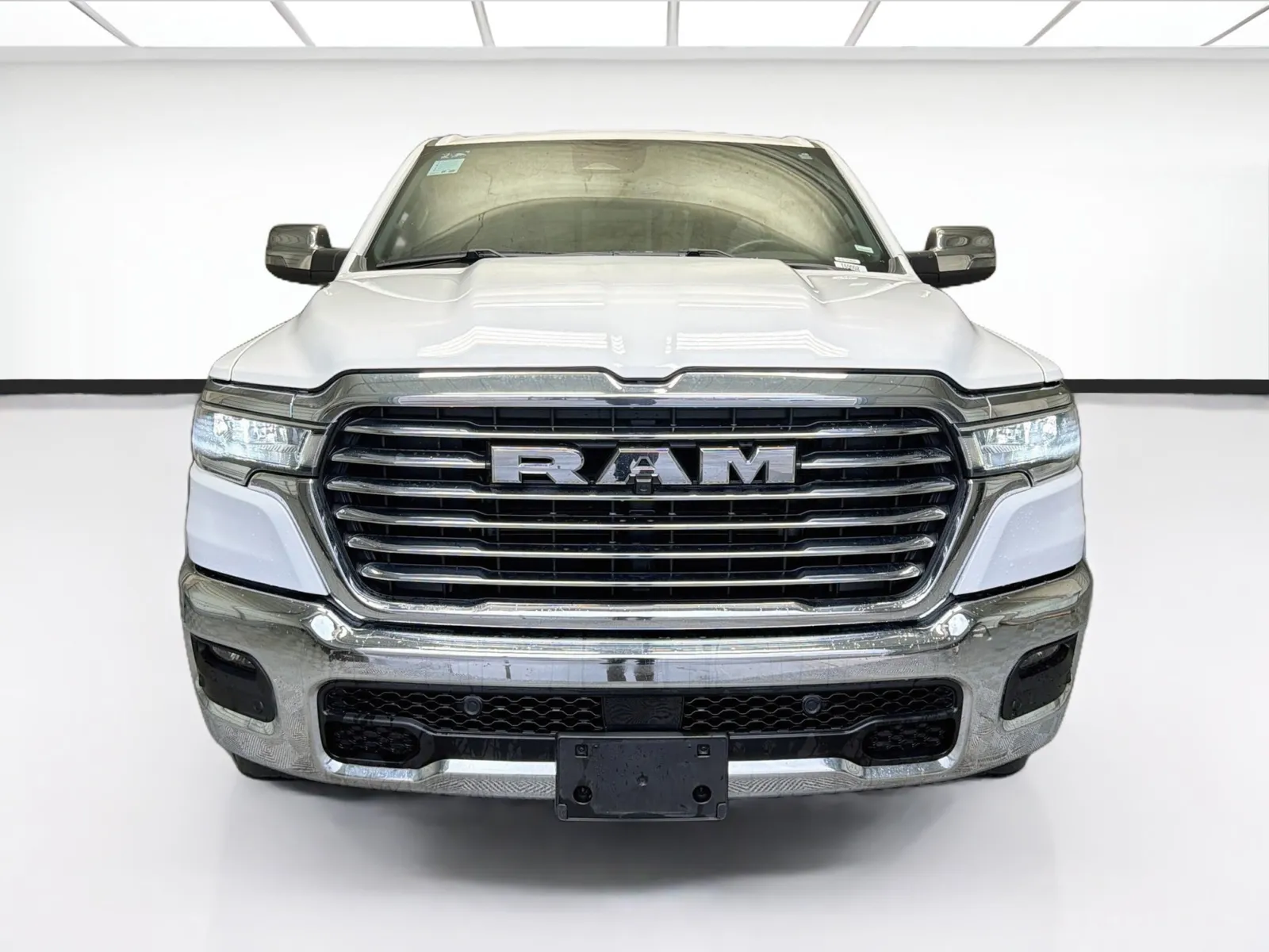 Ram 1500 photo 2