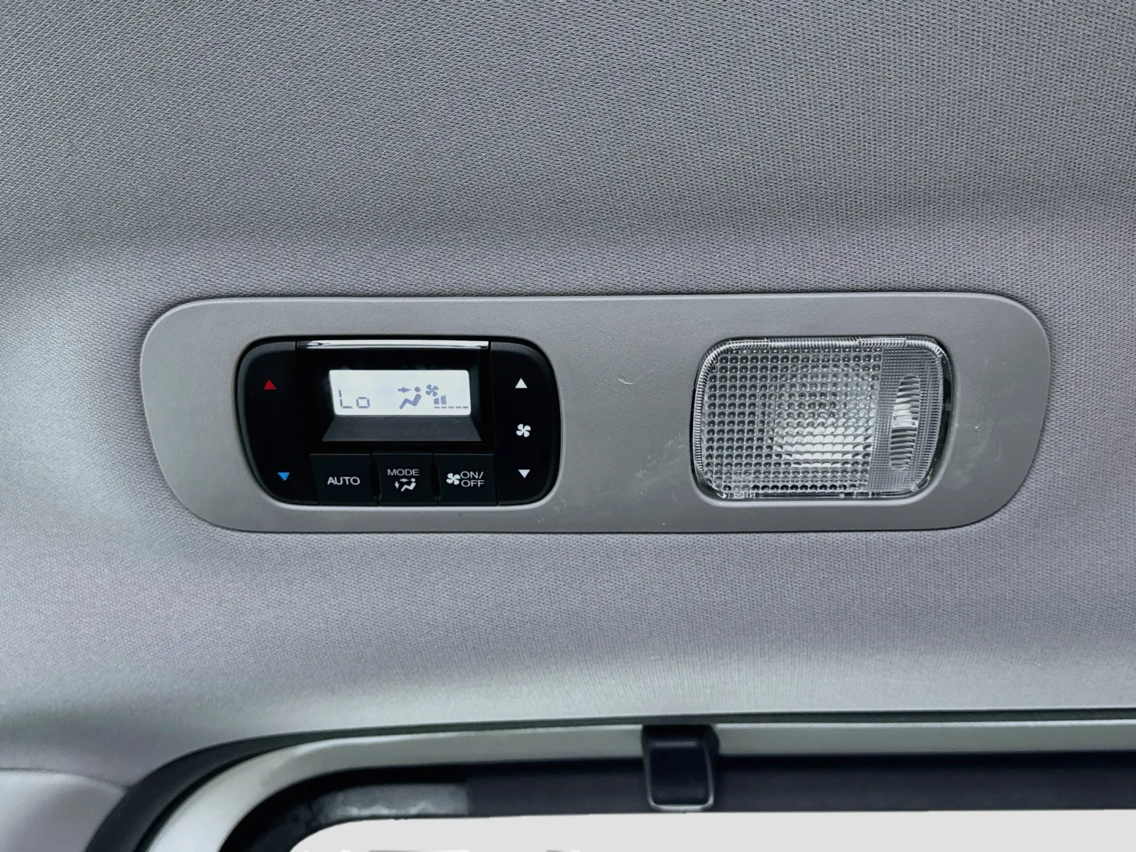 Honda Odyssey photo 18
