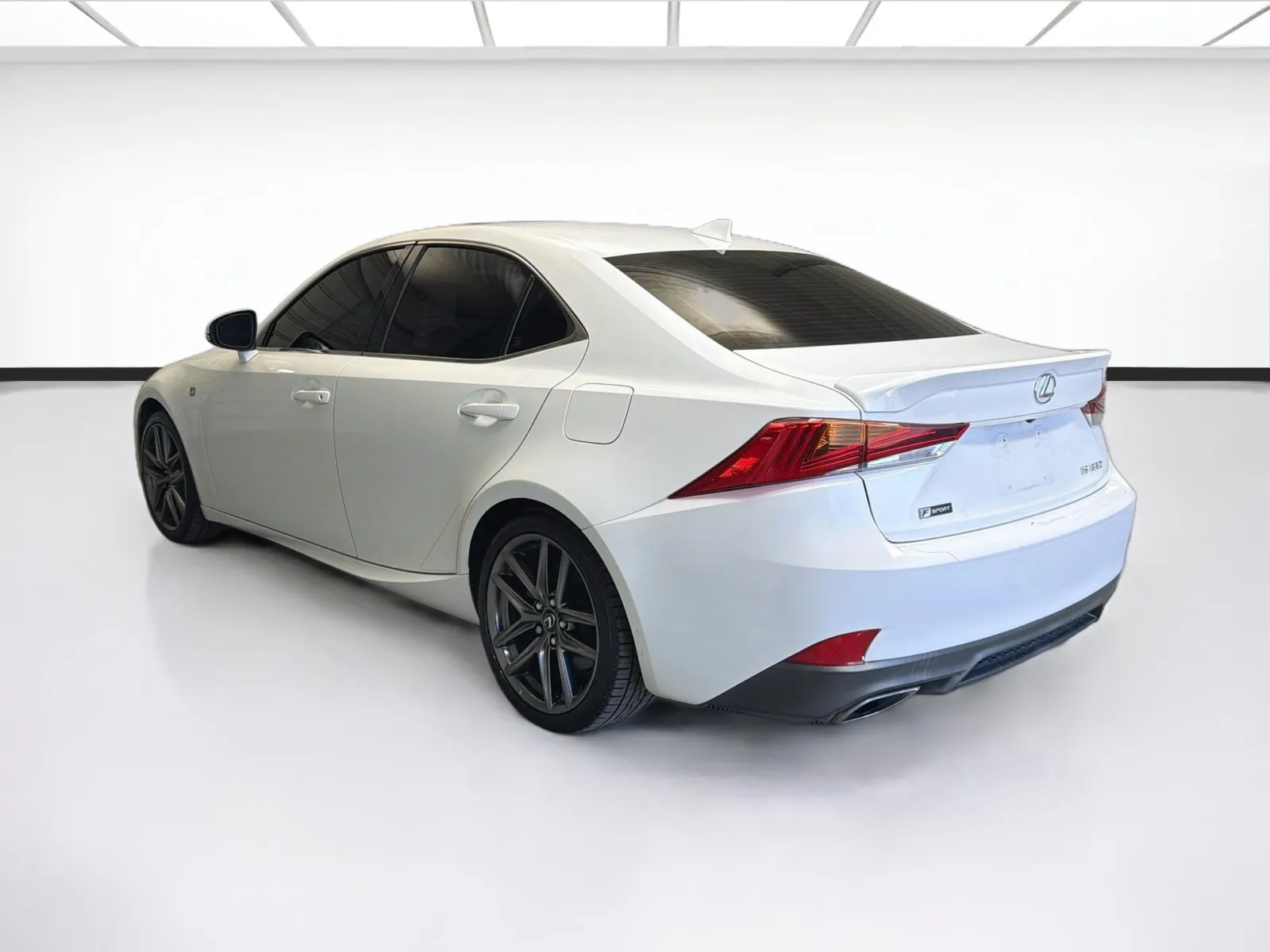 Lexus IS photo 6