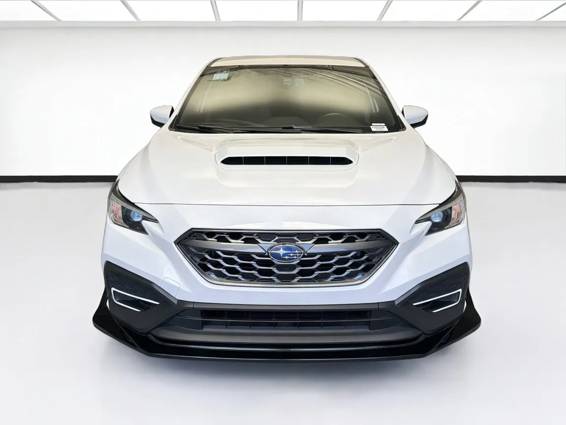 Subaru WRX photo 2