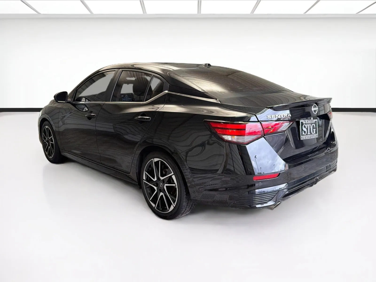 Nissan Sentra photo 6