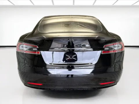 More photos of 2017 Tesla Model S 75 at STG Montclair, CA