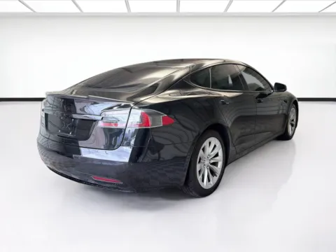 More photos of 2017 Tesla Model S 75 at STG Montclair, CA