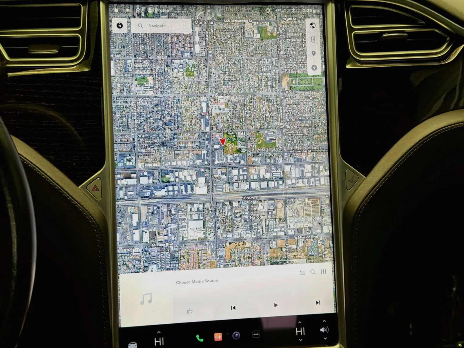 Tesla Model S photo 9