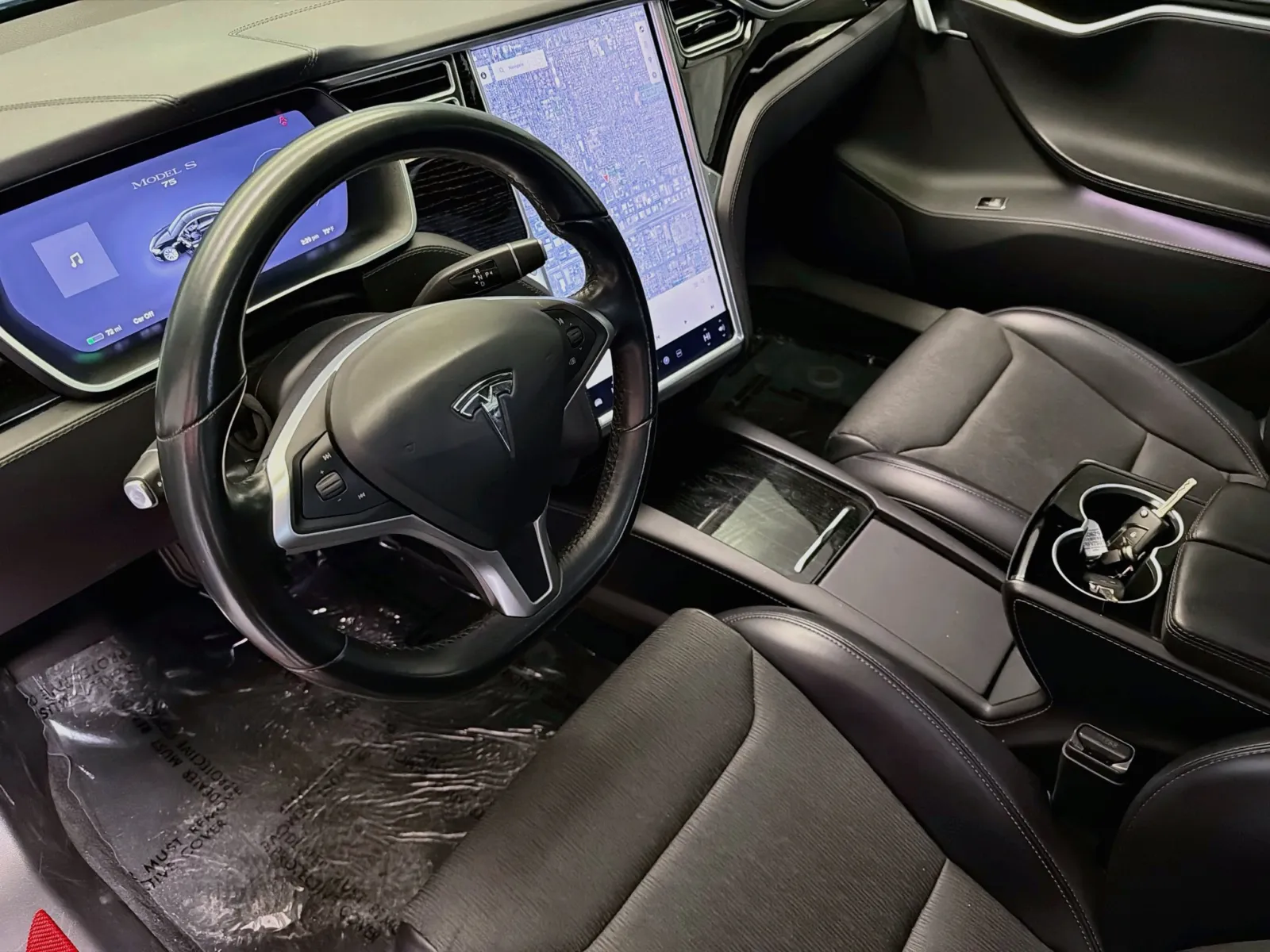 Tesla Model S photo 7