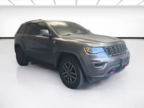 Another view of 2019 Jeep Grand Cherokee Trailhawk for sale in Montclair, CA at STG Montclair