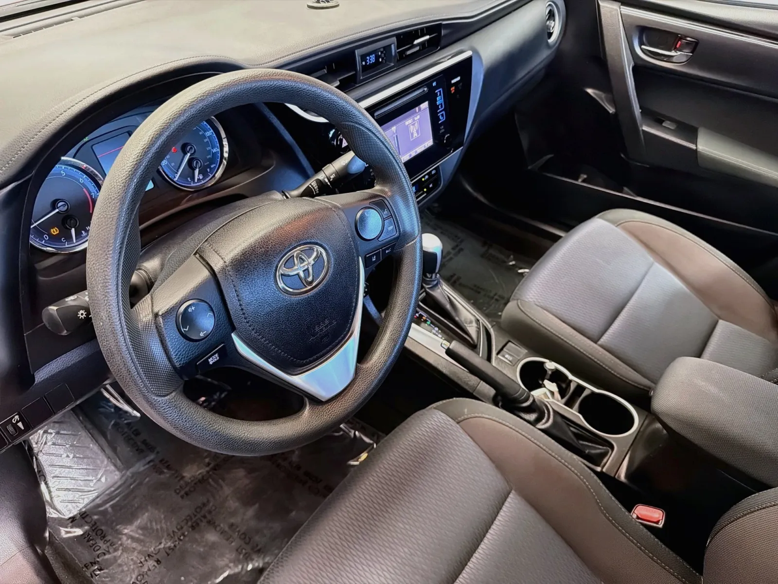 Toyota Corolla photo 7