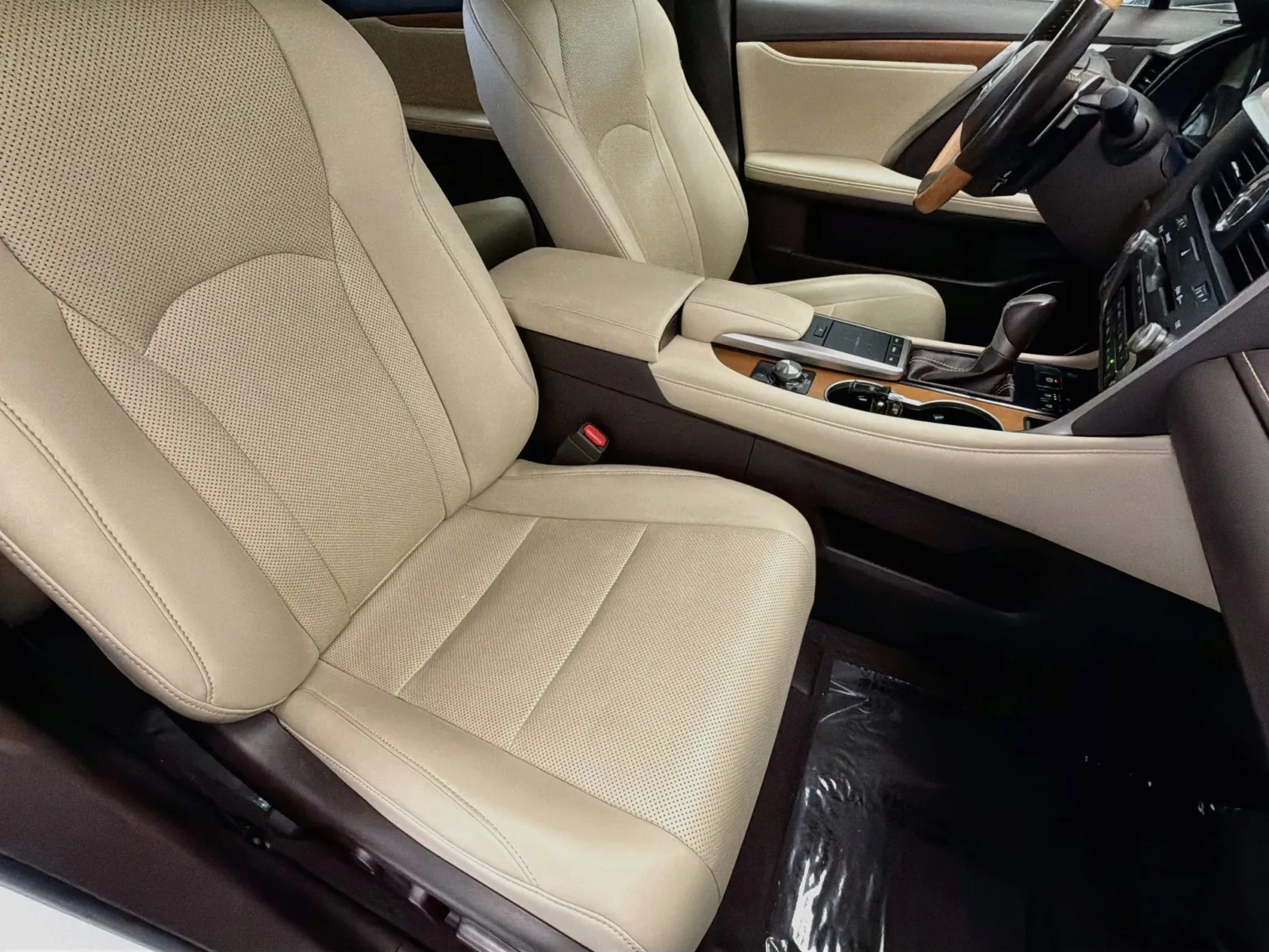 Lexus RX photo 15
