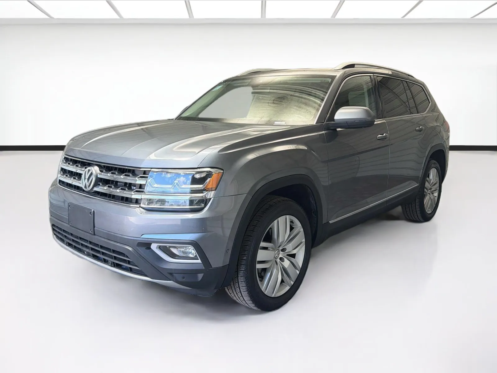 Gray 2019 Volkswagen Atlas SEL Premium for sale in Montclair, CA