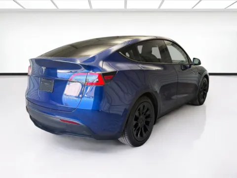 More photos of 2020 Tesla Model Y Long Range at STG Montclair, CA