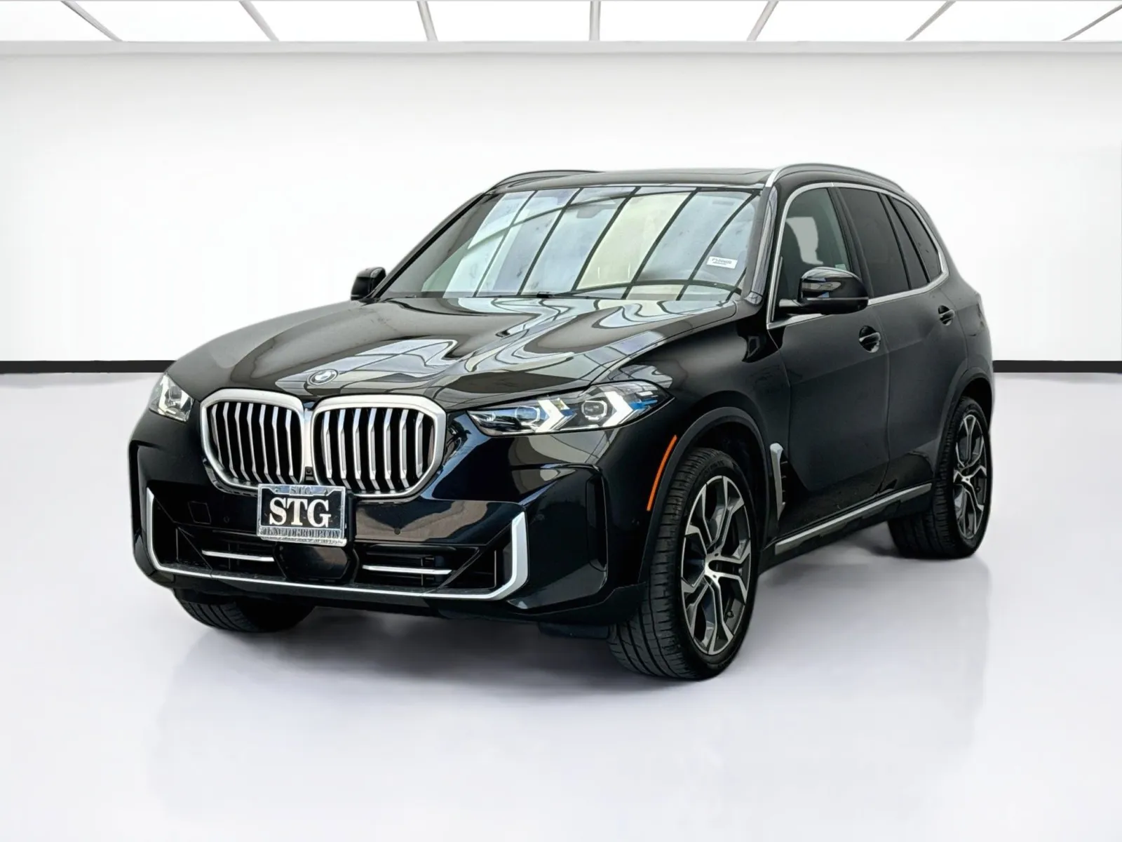 Black 2024 BMW X5 40i for sale in Montclair, CA
