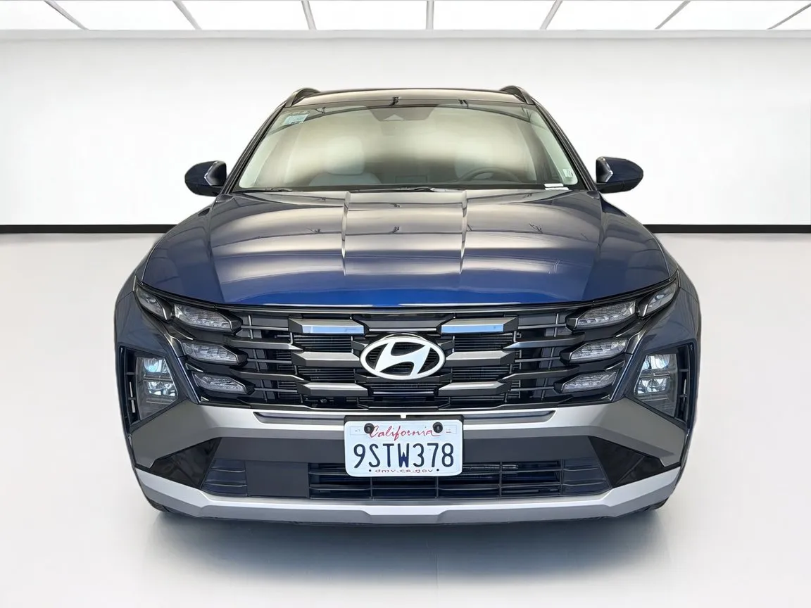 Hyundai Tucson photo 2