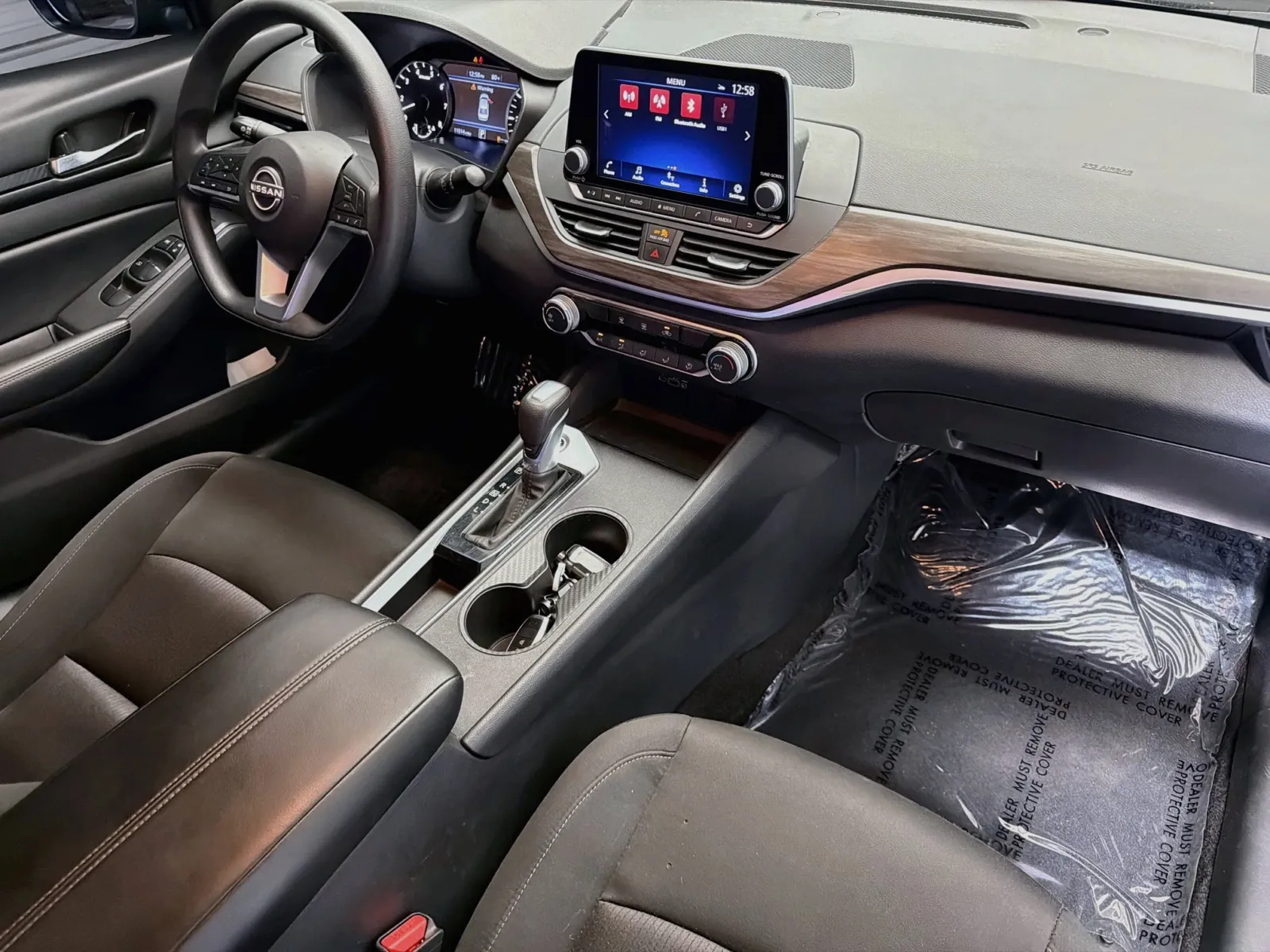 Nissan Altima photo 12