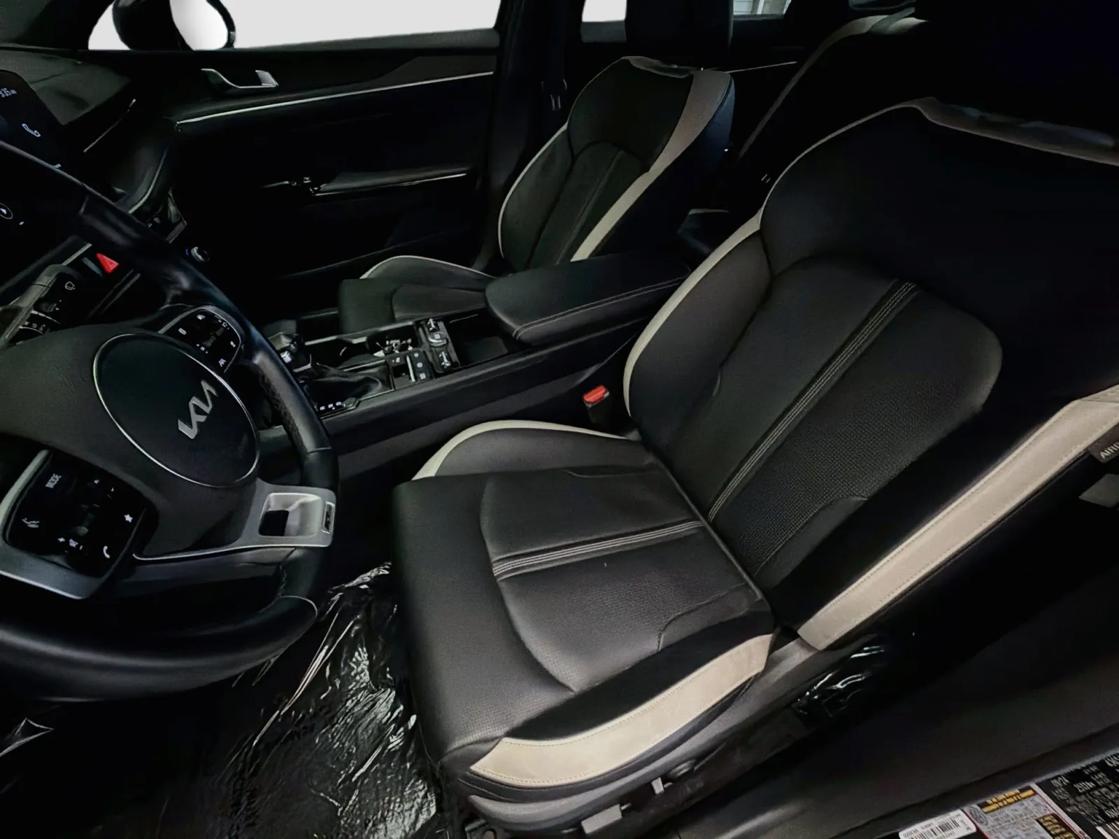 Kia K5 photo 11