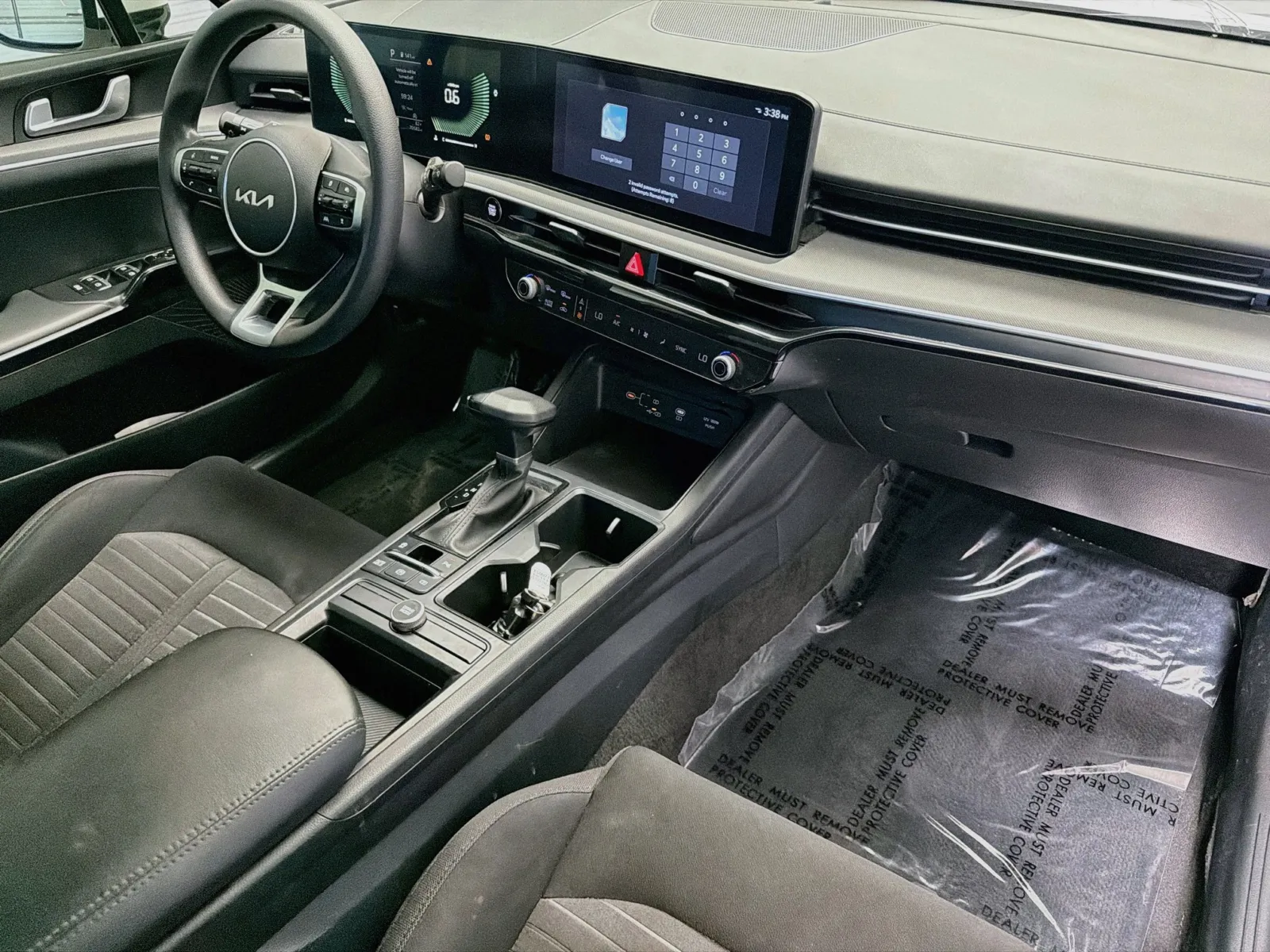 Kia K5 photo 12