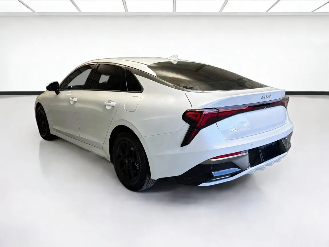 Kia K5 photo 6