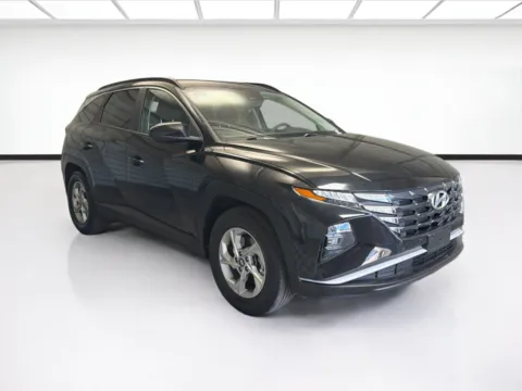 Another view of 2024 Hyundai Tucson SEL for sale in Montclair, CA at STG Montclair