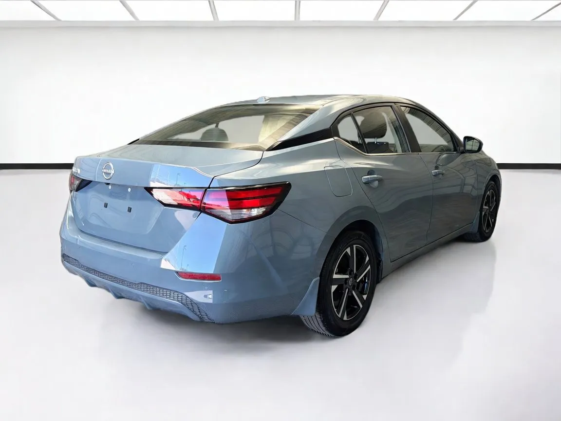 Nissan Sentra photo 4