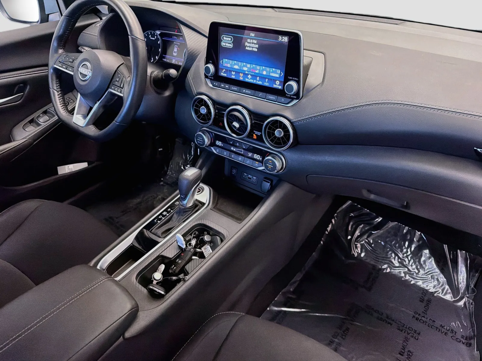 Nissan Sentra photo 12