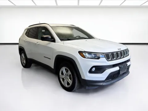 Another view of 2023 Jeep Compass Latitude for sale in Montclair, CA at STG Montclair