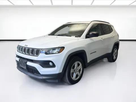 White 2023 Jeep Compass Latitude for sale in Montclair, CA