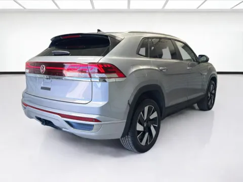 More photos of 2025 VOLKSWAGEN ATLAS CROSS SPORT 2.0T SE w/Technology at STG Montclair, CA