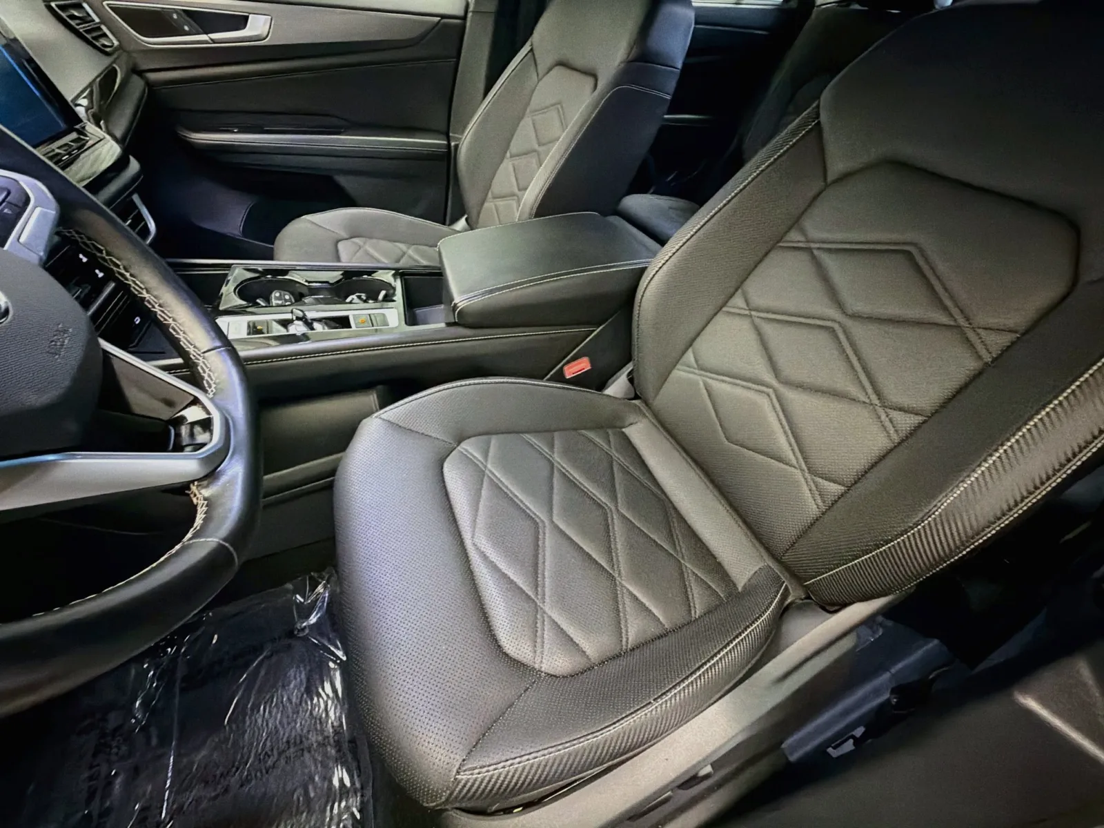 Volkswagen Atlas Cross Sport photo 11