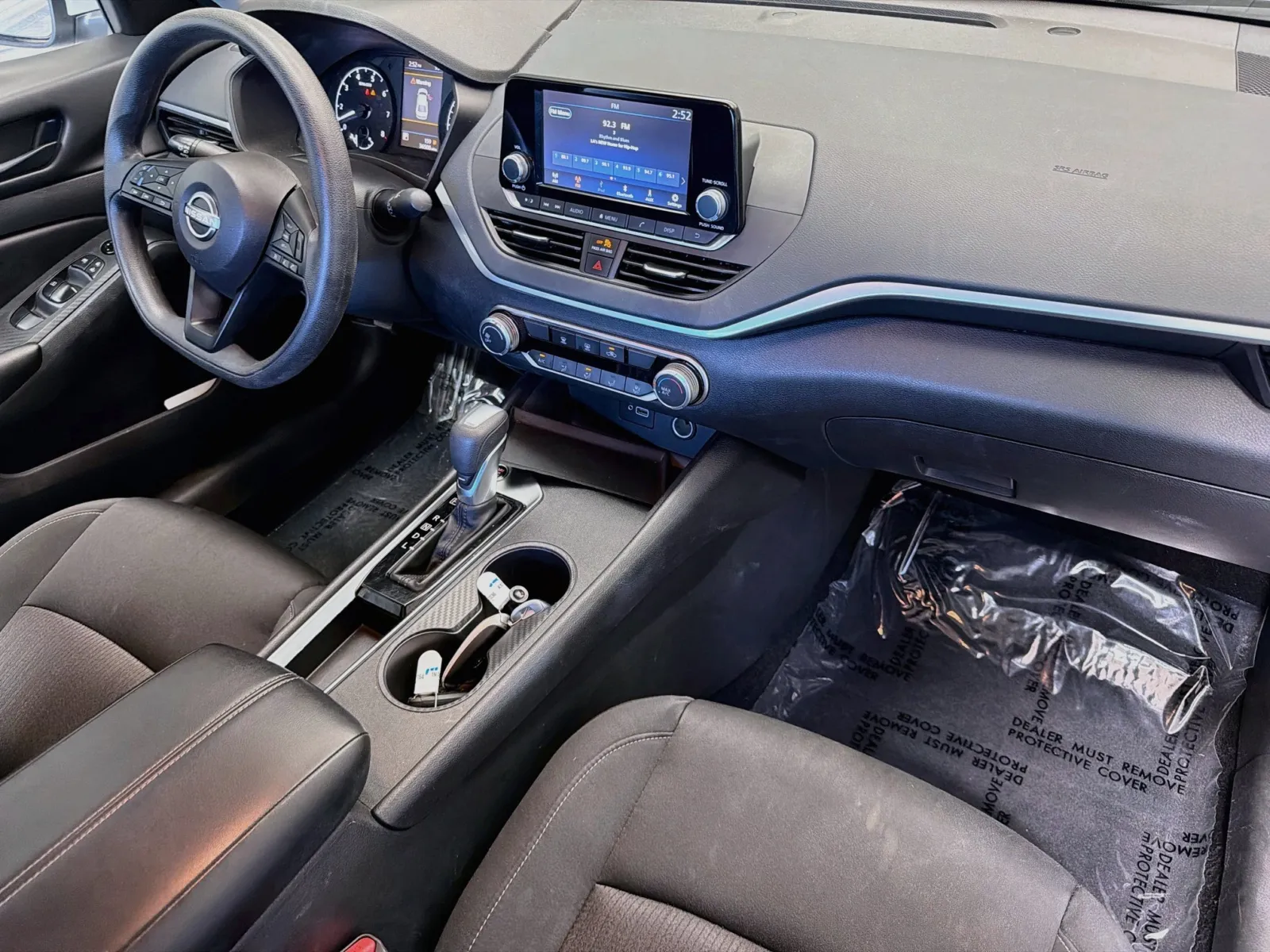 Nissan Altima photo 11