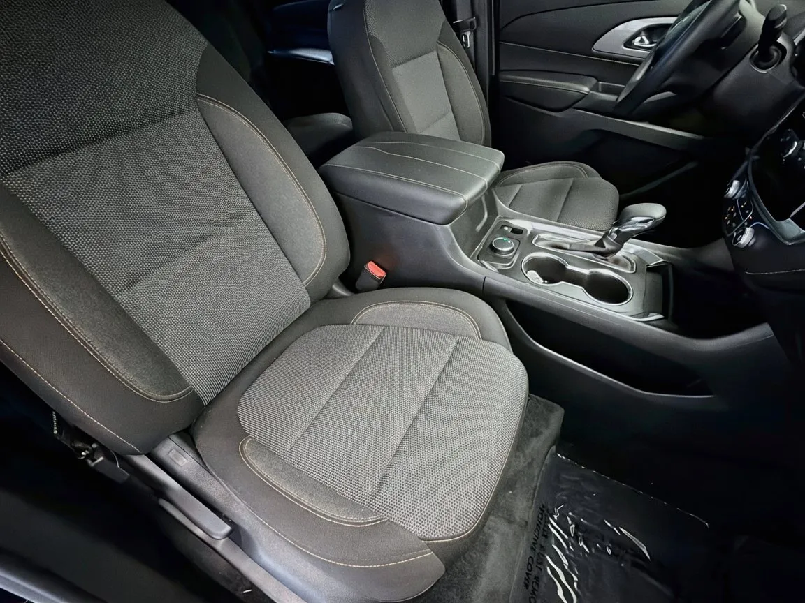 Chevrolet Traverse photo 15