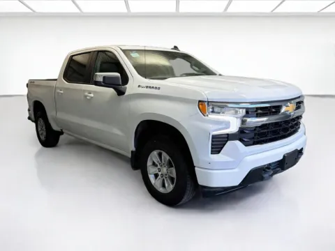 Another view of 2024 Chevrolet Silverado 1500 LT for sale in Montclair, CA at STG Montclair