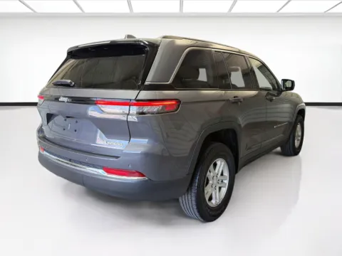 More photos of 2023 Jeep Grand Cherokee Laredo at STG Montclair, CA