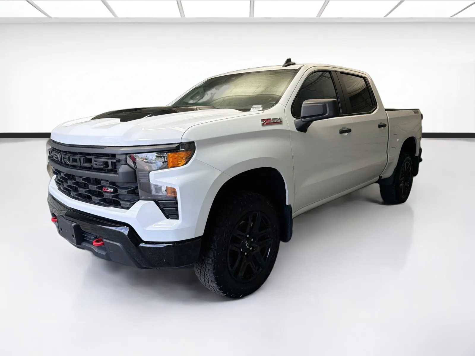 White 2025 Chevrolet Silverado 1500 Custom Trail Boss for sale in Montclair, CA