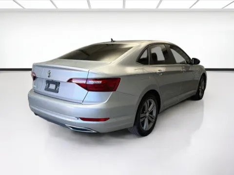 More photos of 2020 Volkswagen Jetta SE at STG Montclair, CA