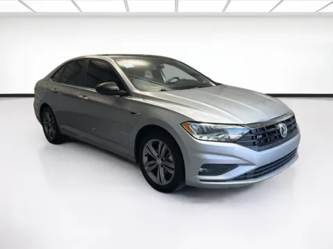 Another view of 2020 Volkswagen Jetta SE for sale in Montclair, CA at STG Montclair