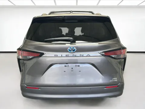 More photos of 2021 Toyota Sienna XLE at STG Montclair, CA