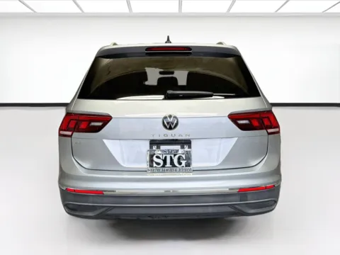 More photos of 2022 Volkswagen Tiguan SE at STG Montclair, CA