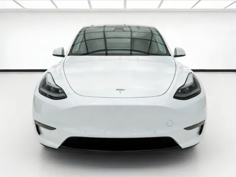 Photos of 2022 TESLA MODEL Y PERFORMANCE for sale in Montclair, CA at STG Montclair