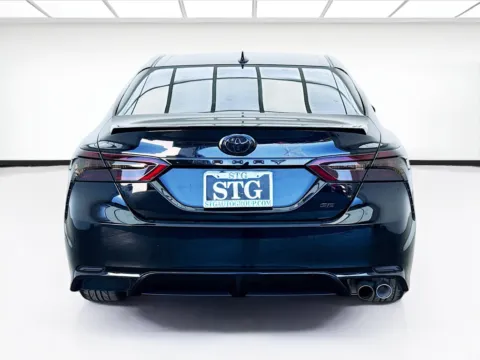 More photos of 2019 Toyota Camry SE at STG Montclair, CA