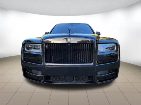 More photos of 2021 Rolls-Royce Cullinan Black Badge at STG Montclair, CA
