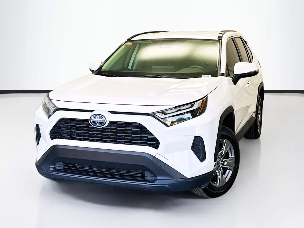 2024 Toyota RAV4 Hybrid XLE for sale in Montclair, CA