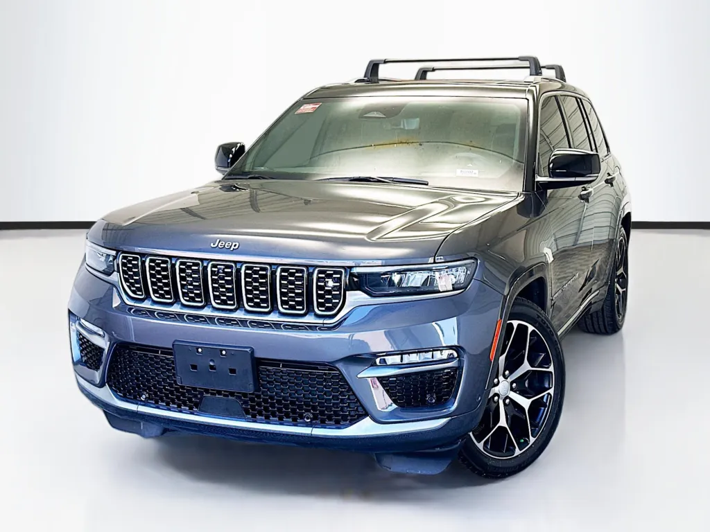 2022 Jeep Grand Cherokee Summit W/ADVANCED PRO TECH GROUP IV for sale in Montclair, CA