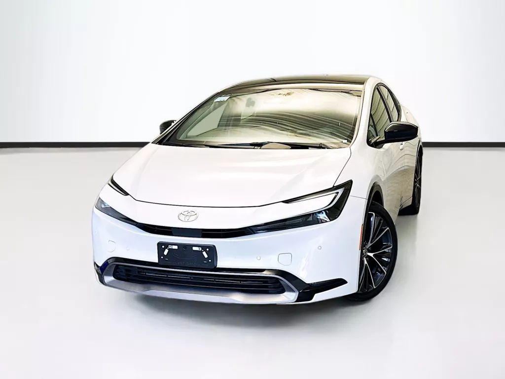 Used 2024 Toyota Prius XLE W/FIXED GLASS ROOF for sale in