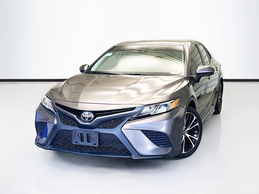 2019 Toyota Camry SE for sale in Montclair, CA