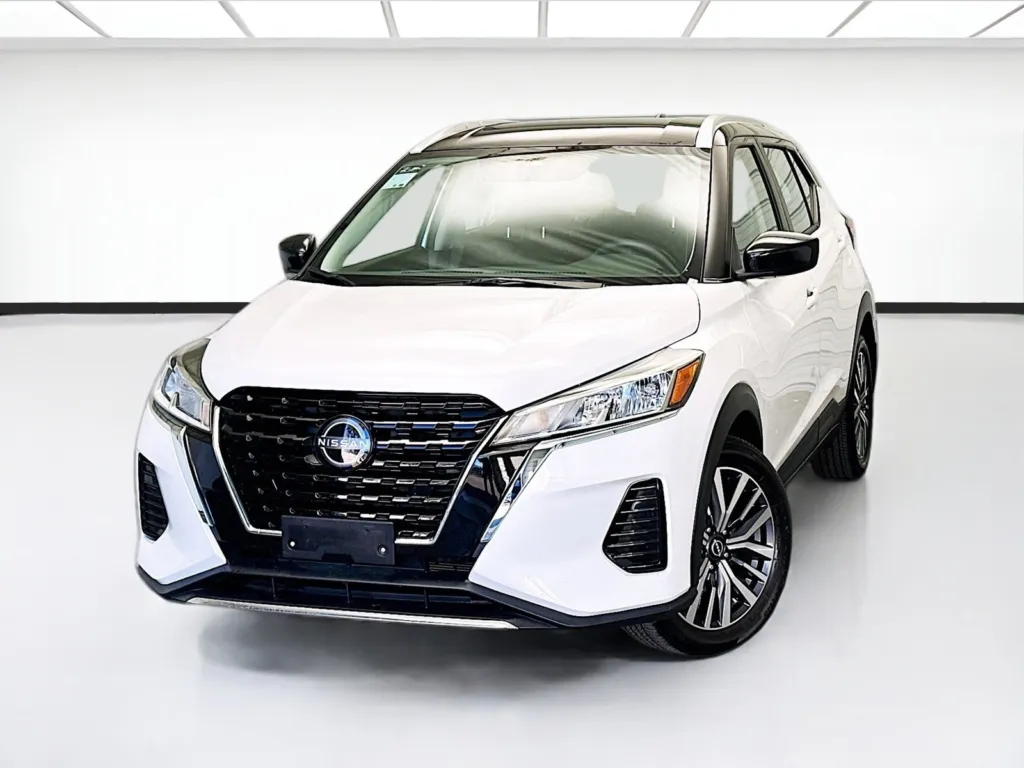 専用★KICKS ART SELECTION様★ New Deep Blue Pearl 2026 Nissan Kicks SR for Sale in Zelienople