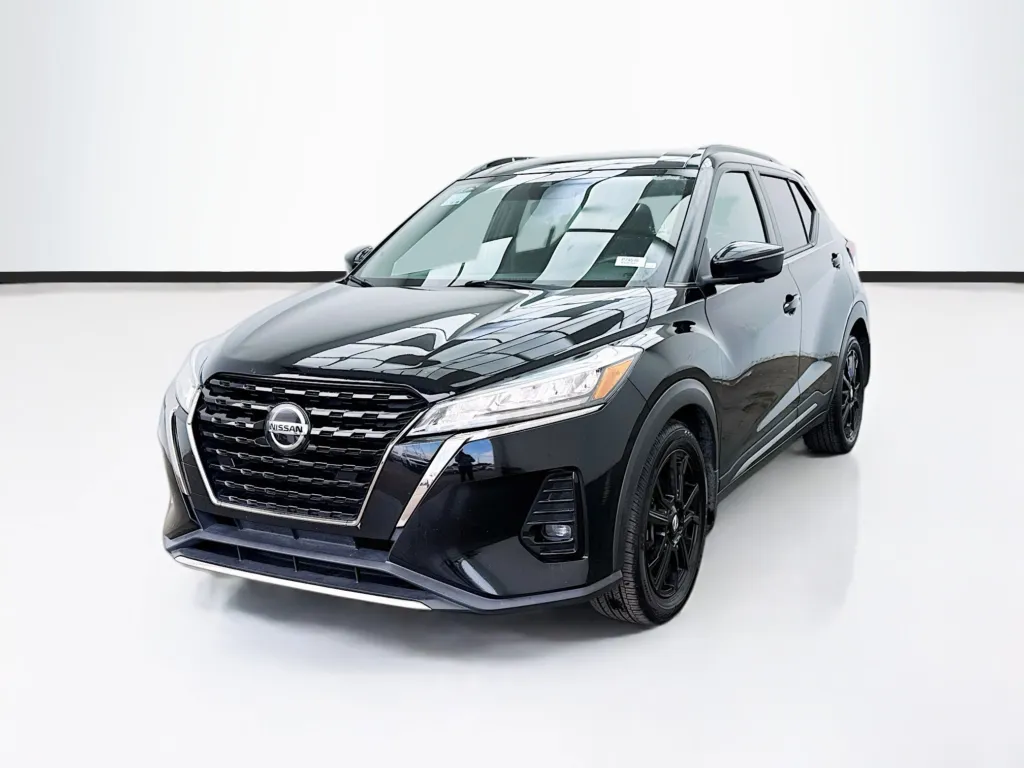 2021 Nissan Kicks SR for sale in Montclair, CA