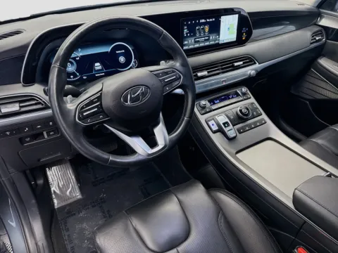 More photos of 2022 Hyundai Palisade Limited at STG Montclair, CA