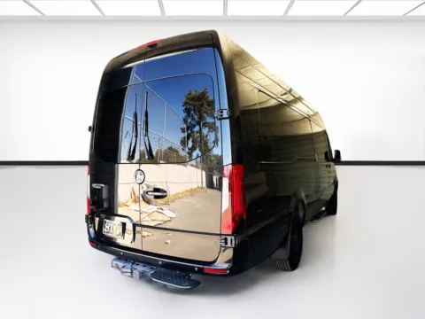 More photos of 2022 Mercedes-Benz Sprinter 2500 Cargo 170 WB Extended at STG Montclair, CA