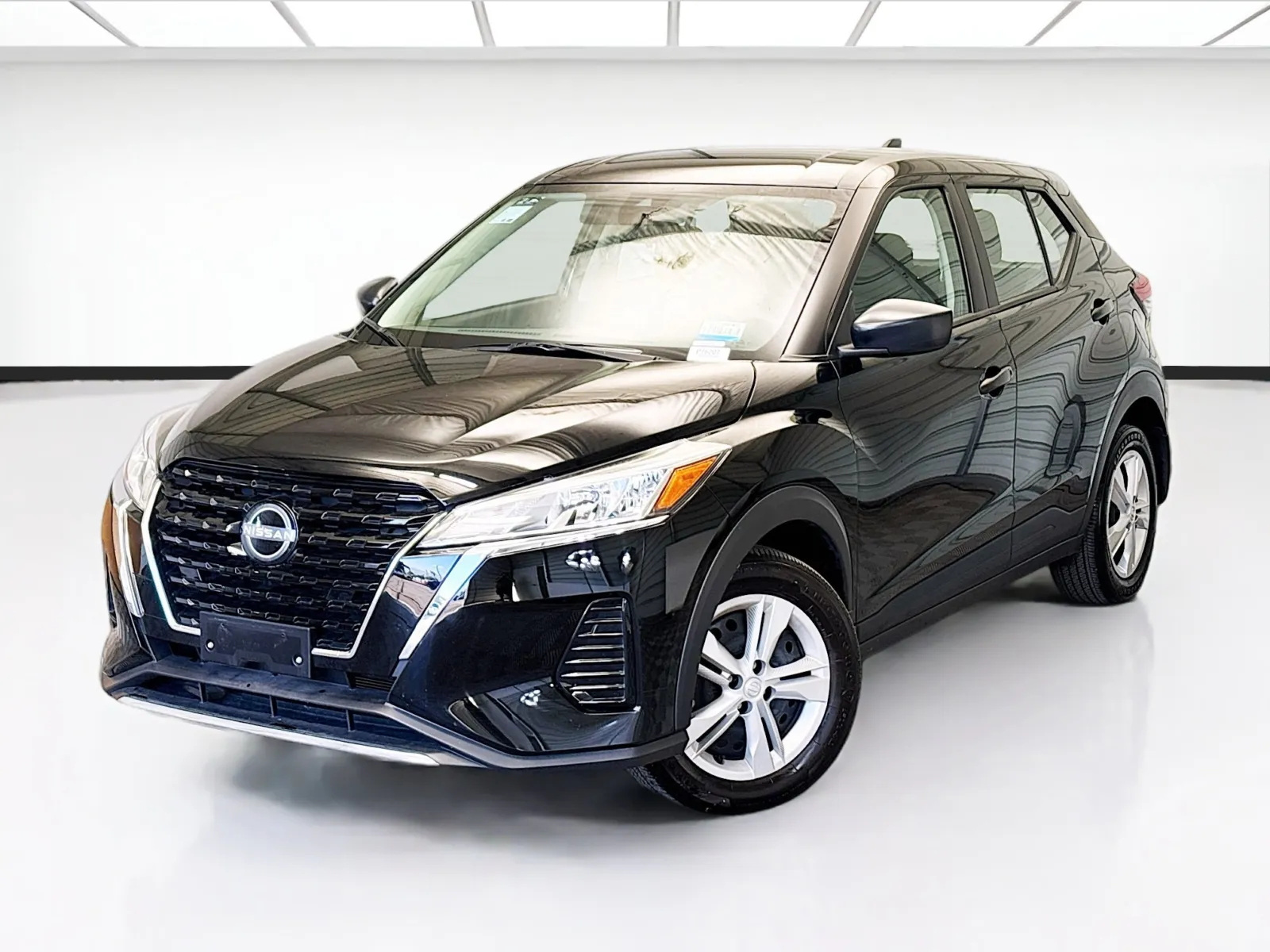 Black 2023 Nissan Kicks S for sale in Montclair, CA